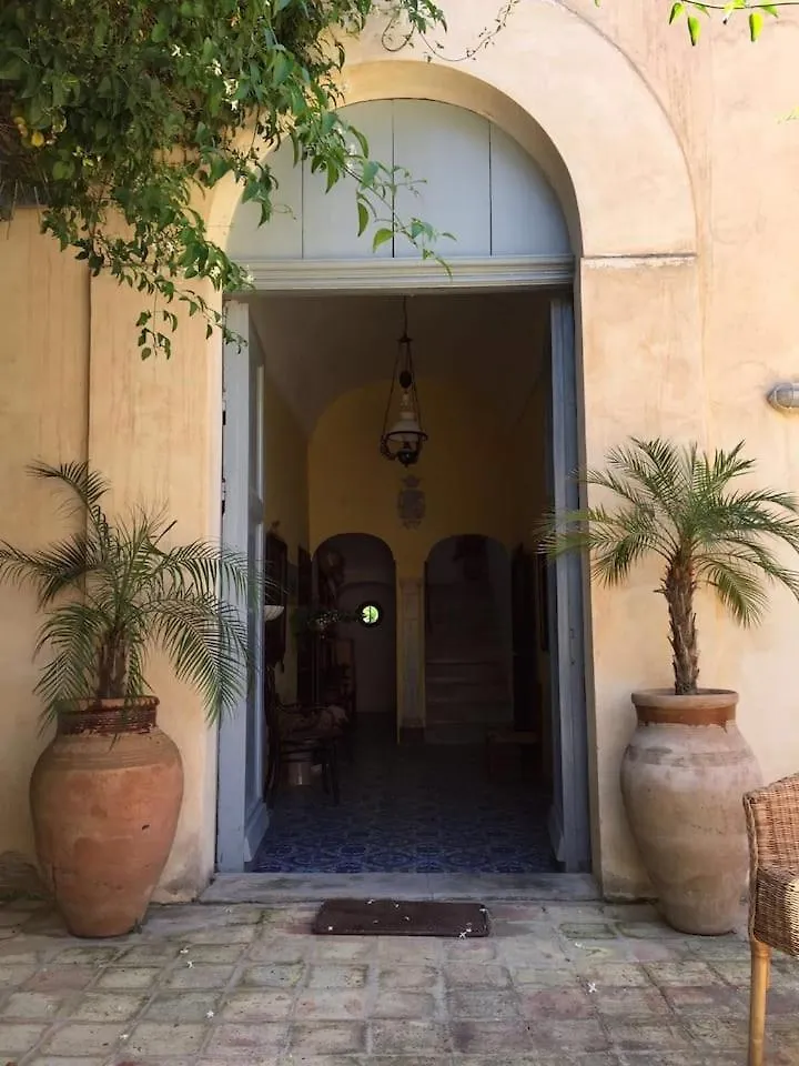 Magnifica Villa Con Un'Atmosfera Mozzafiato E Piscina Privata Marsala Apartment