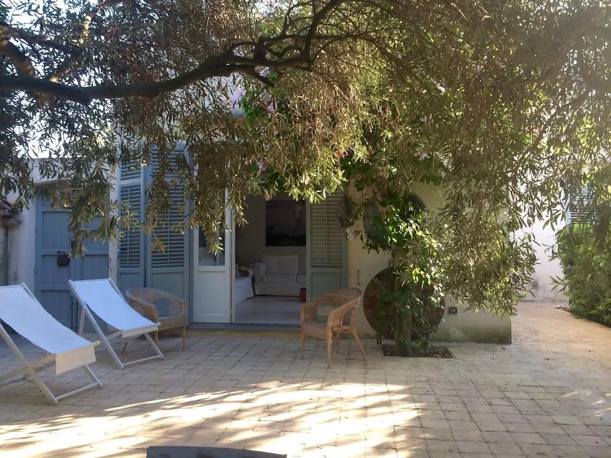 Apartment Magnifica Villa Con Un'Atmosfera Mozzafiato E Piscina Privata Marsala