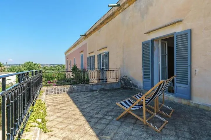 Apartment Magnifica Villa Con Un'Atmosfera Mozzafiato E Piscina Privata Marsala