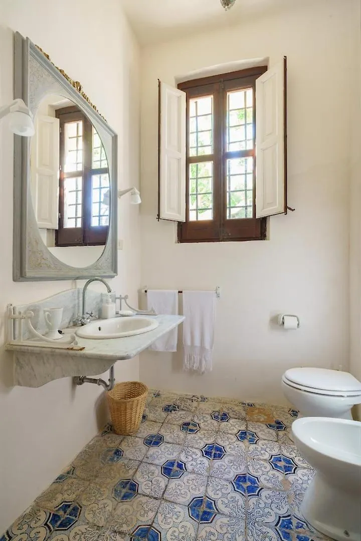 Magnifica Villa Con Un'Atmosfera Mozzafiato E Piscina Privata Marsala Apartment